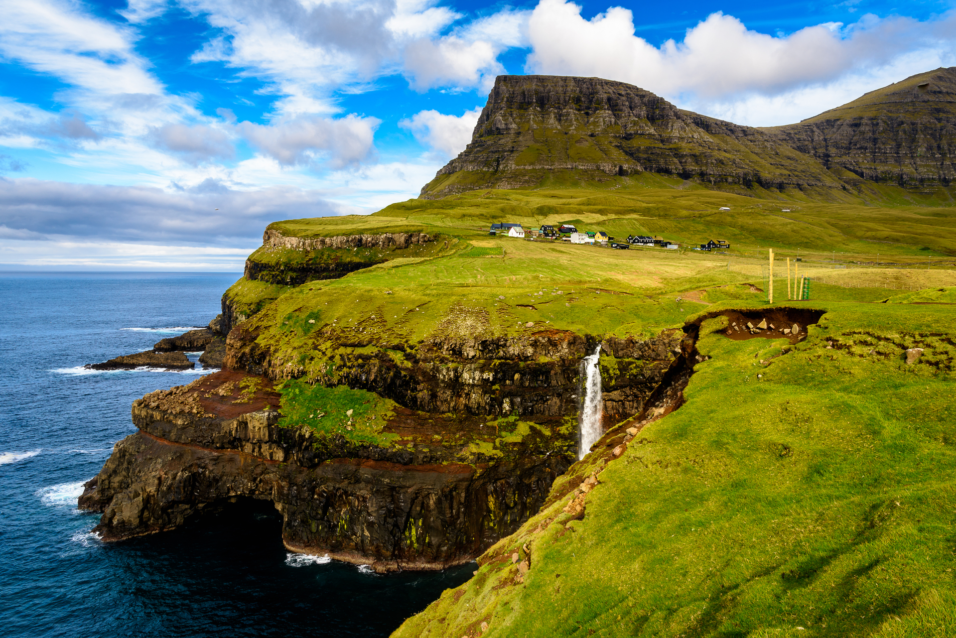 shutterstock_1034782201.jpg