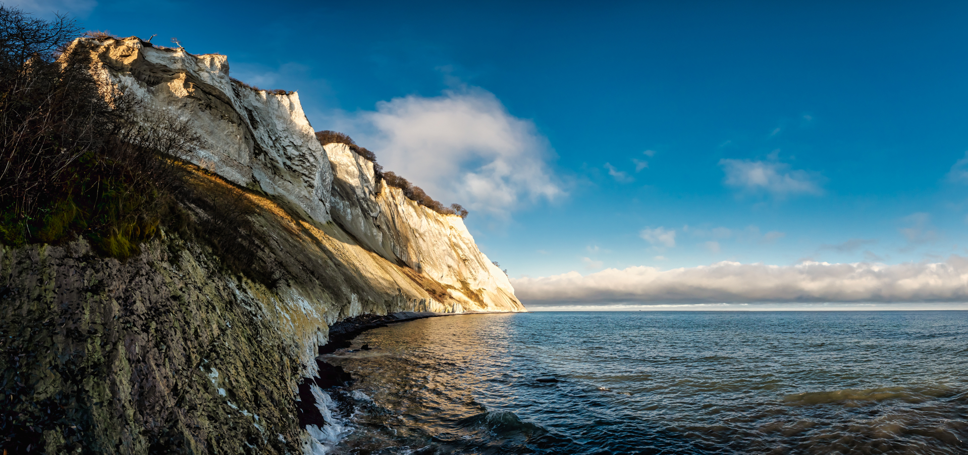 shutterstock_1897725427.jpg