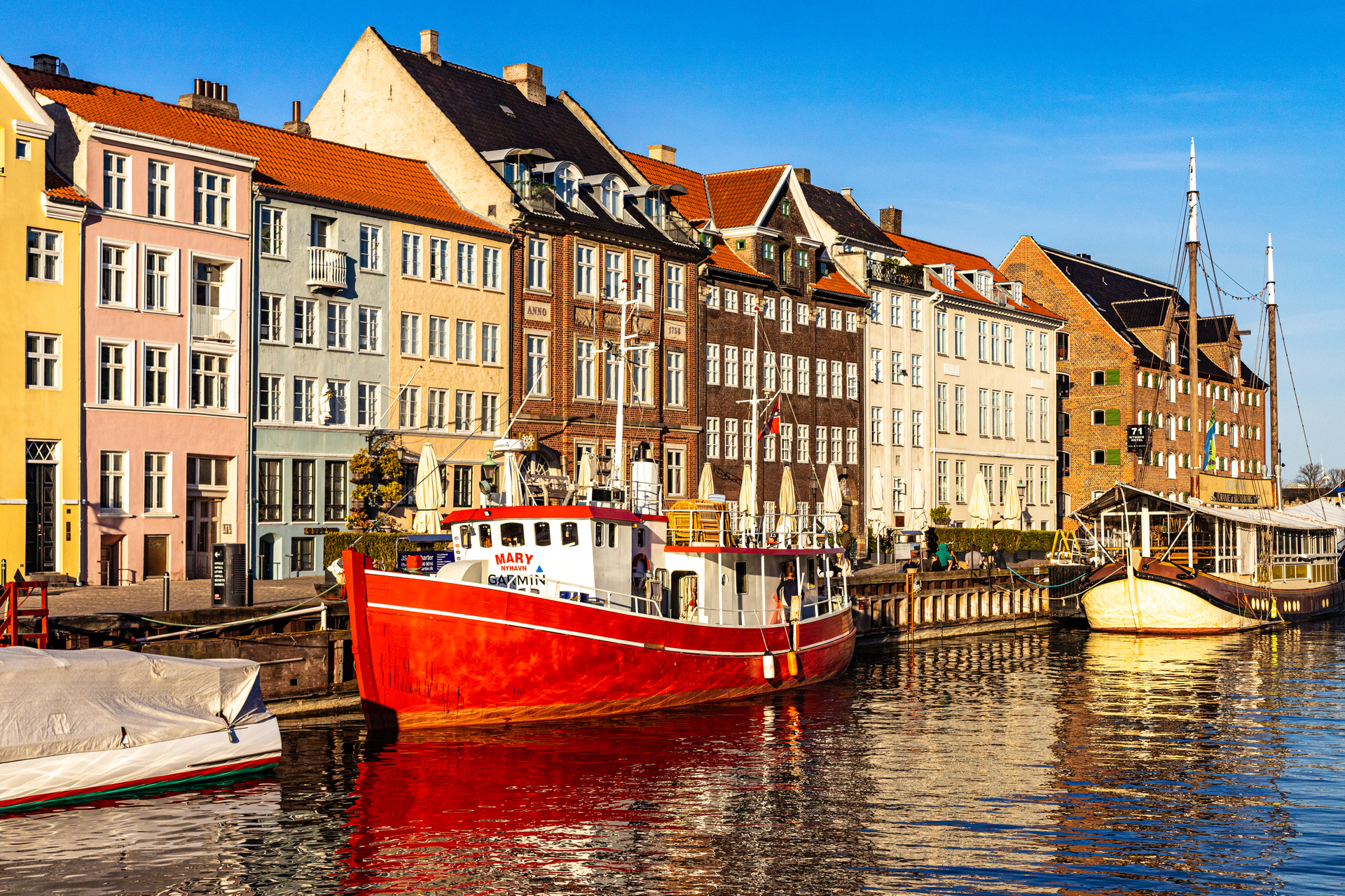 shutterstock_1724276752.jpg