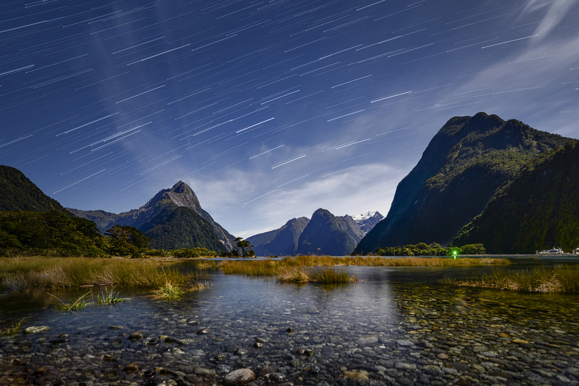 shutterstock_250592116.jpg