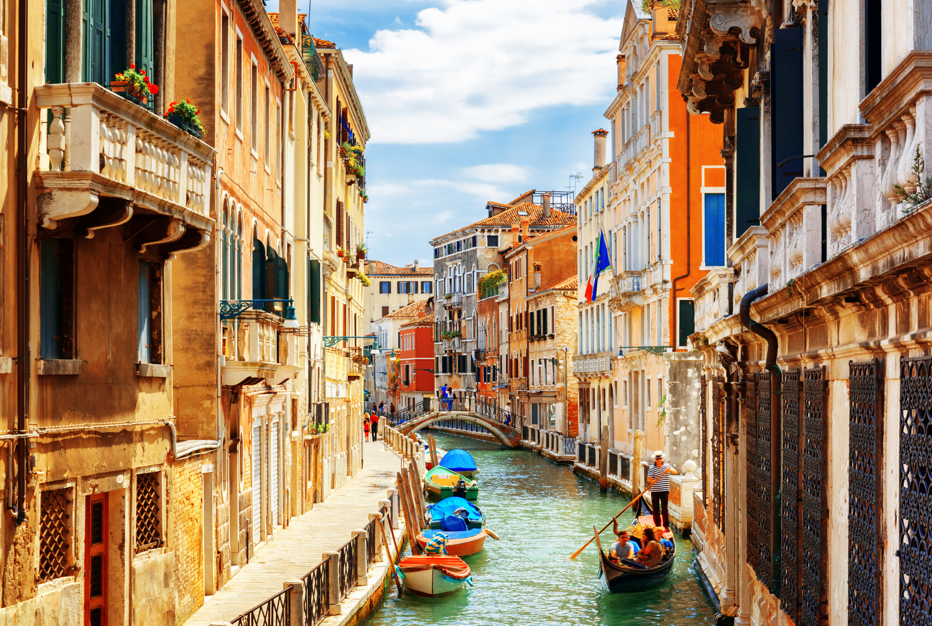 shutterstock_403253374.jpg