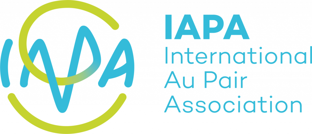 180619_Logo_IAPA_cmyk_verlauf-1520x654.png