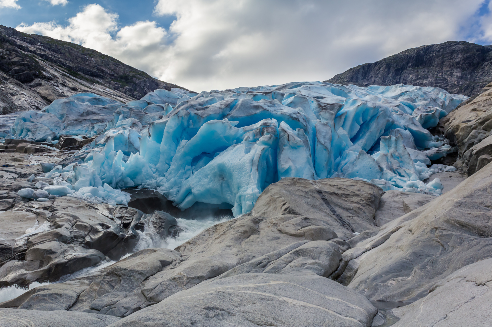 shutterstock_1641117547.jpg shutterstock_1641117547.jpg