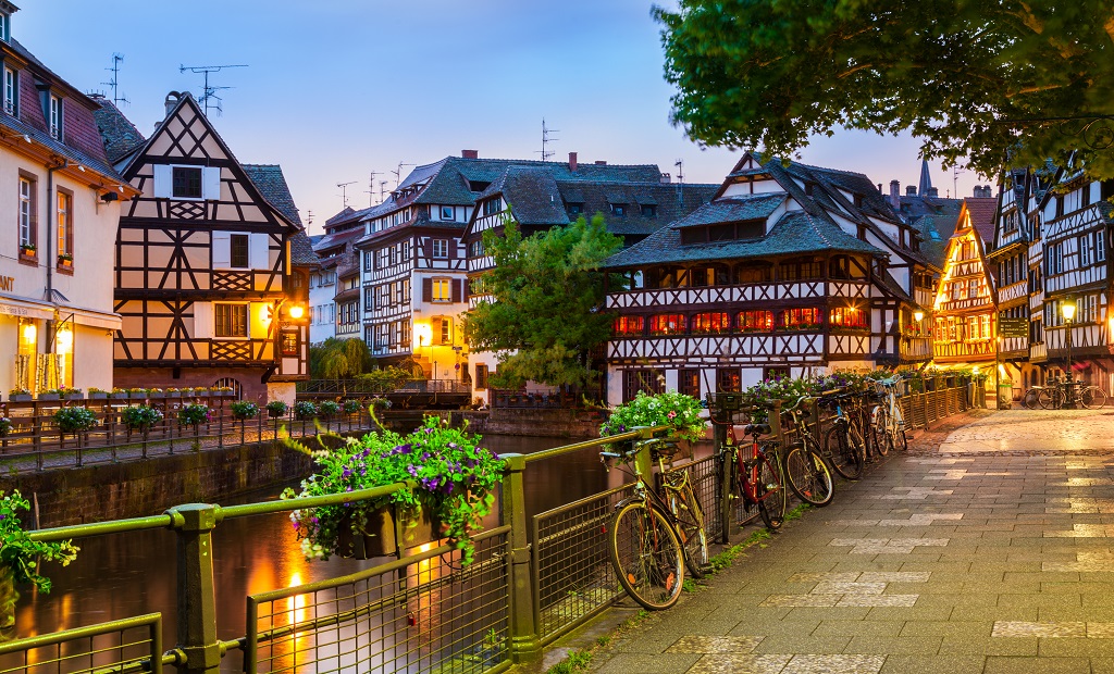 shutterstock_1612409518.jpg