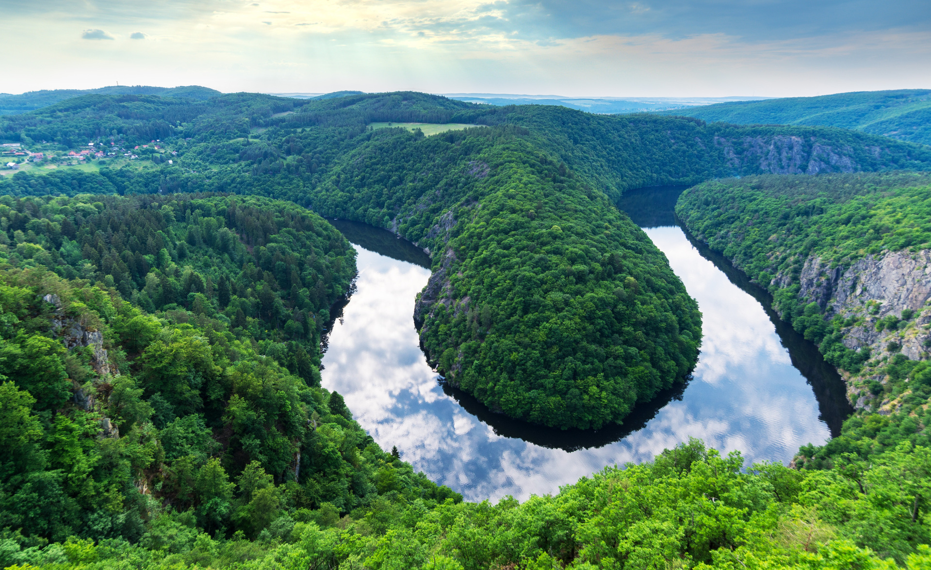 shutterstock_653152777.jpg