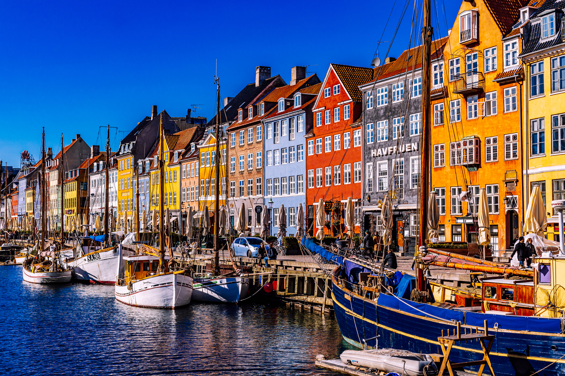 shutterstock_1699996717.jpg