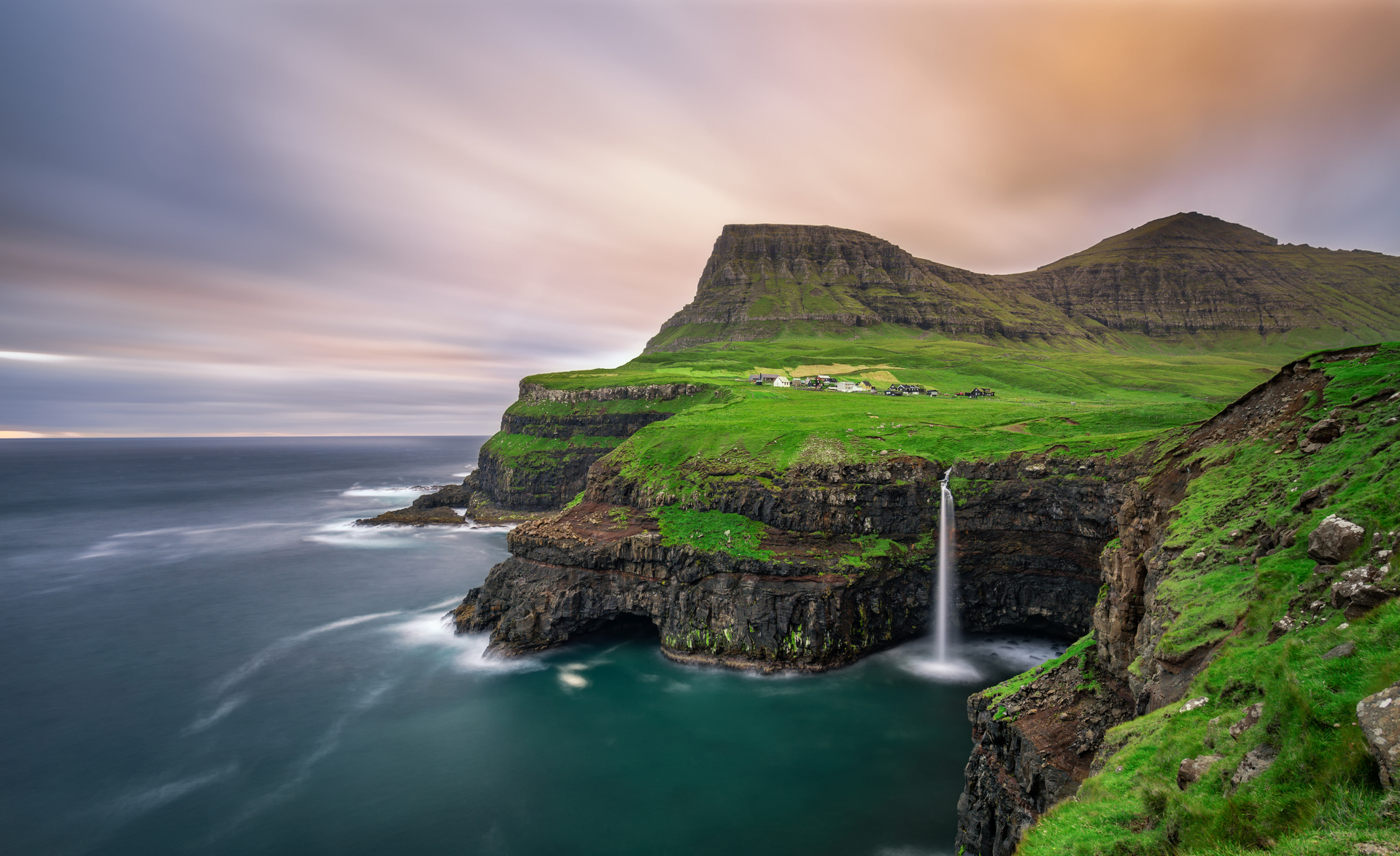 shutterstock_316786007 (1).jpg